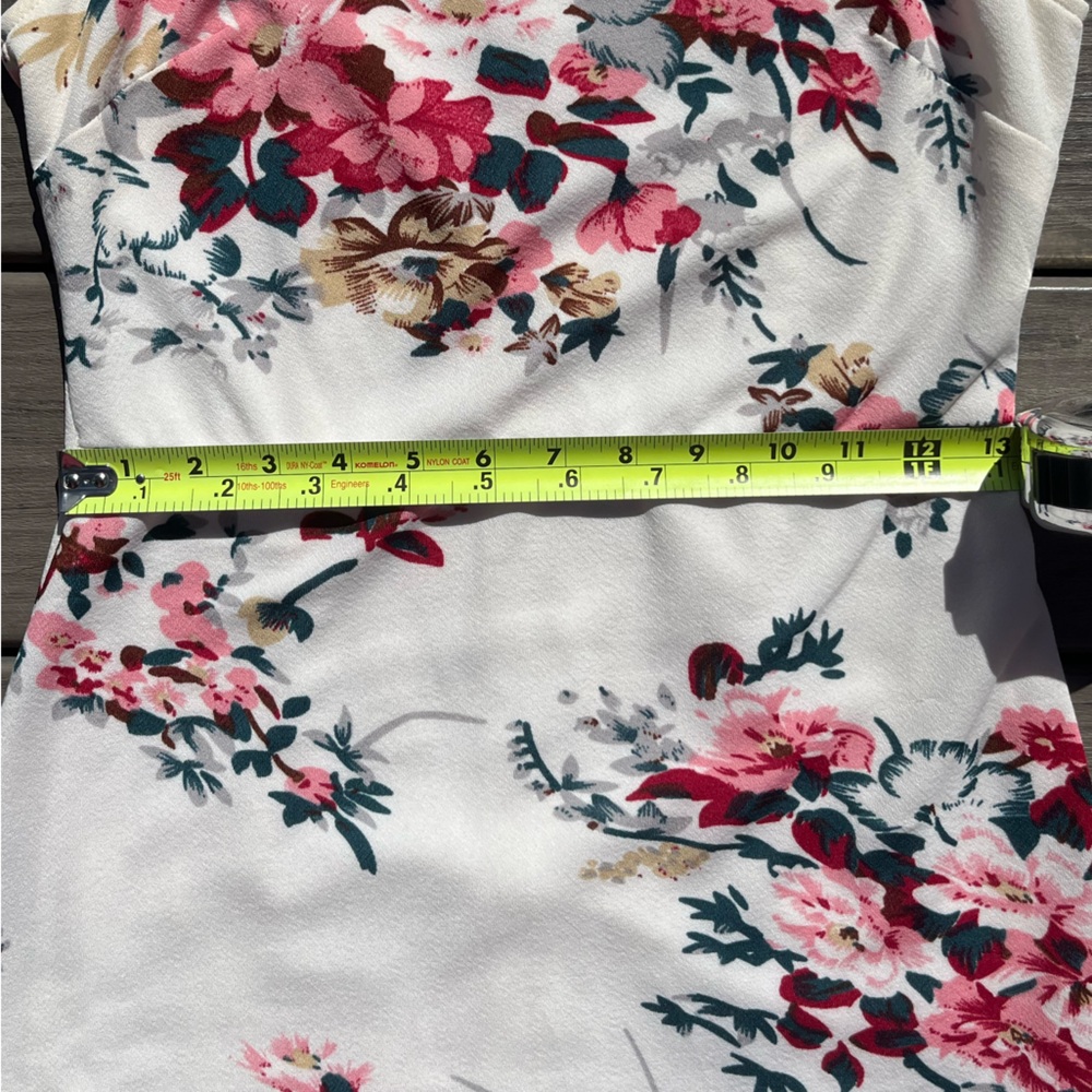 VfEmage/Vfshow; White & Pink Floral; Fit & Flare; Mermaid Style; Midi Dress; S - Picture 5 of 10